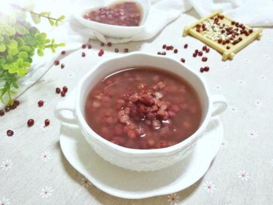 红豆薏米粥的做法及功效