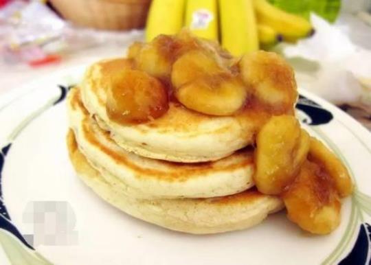 香蕉玉米饼的做法 在家自制香蕉饼