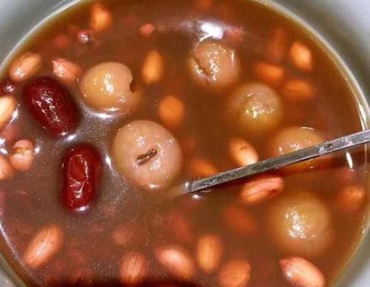 桂圆红枣红豆汤的功效有什么？